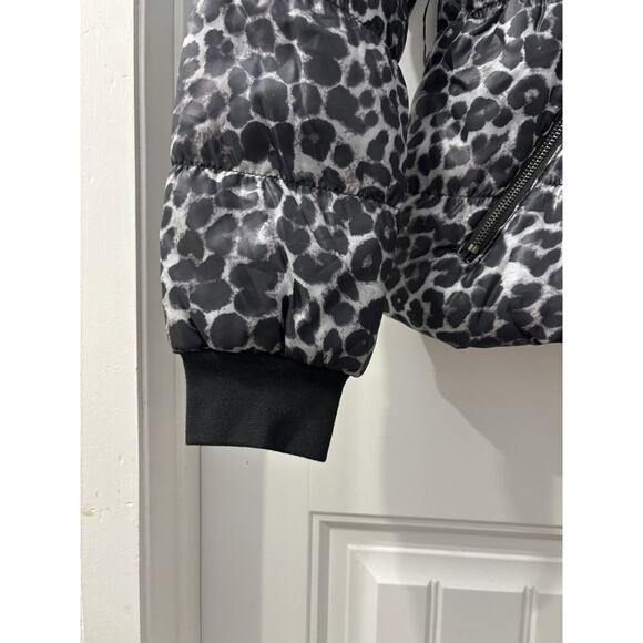 Puffer Jacket Animal Print Bisou Bisou Women’s Size M black/white - Picture 7 of 11
